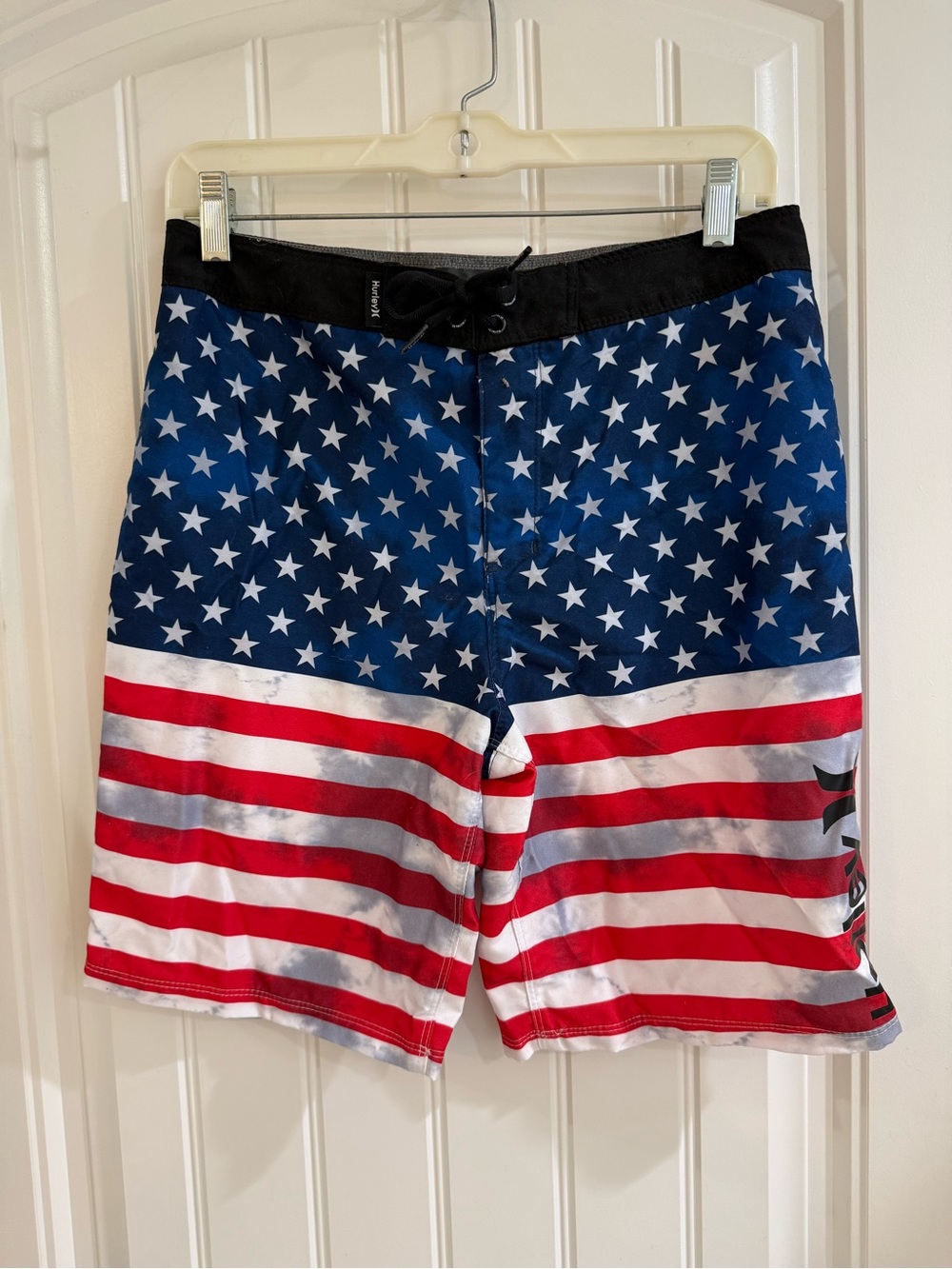 Hurley Men's Navy Blue & Red Star-Spangled Swim Shorts